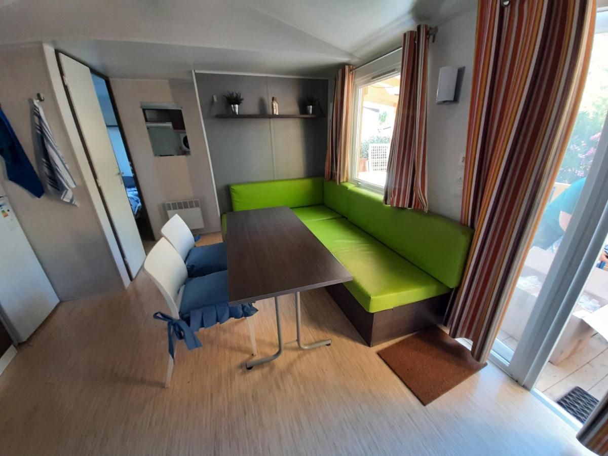 Mobile Home Entierement Equipe La Roque-d'Antheron Exterior foto